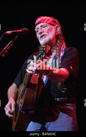 Willie Nelson In Concert at the Waterfront Hall June 2000 67 year old ...