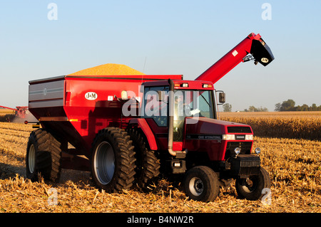 tractor harvesting corn coloring pages