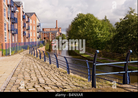 Ashton Under Lyne - Greater Manchester plaque to Uncle John, market ...