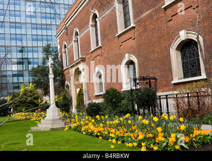 Church of St Botolph without Bishopsgate City of London GB UK Stock Photo