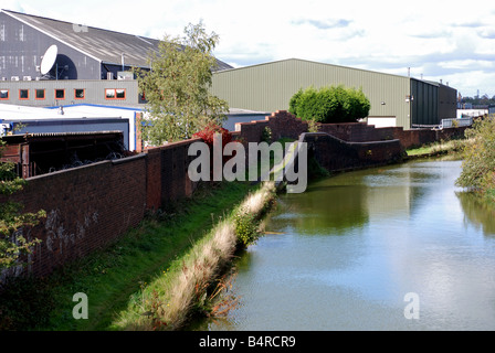 Wednesbury Old Canal at Swan Village, West Bromwich, West Midlands, England, UK Stock Photo