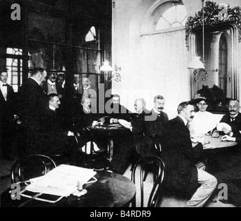 Weiner Coffeehouse Vienna 1890 photograph of the interior of the famous Austrian cafe Stock Photo