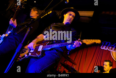 Travis performing at the Hard rock cafe in London Hard Rock Cafe London 13th October 2008 Stock Photo