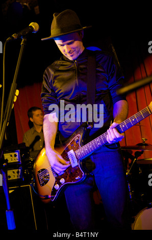 Travis performing at the Hard rock cafe in London Hard Rock Cafe London 13th October 2008 Stock Photo