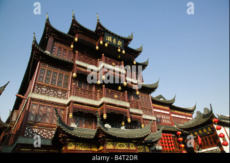 China, Shanghai, Old Town, Yuyuan Gardens and Bazaar, Temple Stock Photo