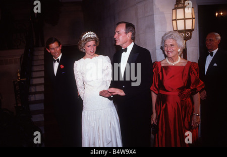 Prince Charles and Princess Diana at a British Embassy Dinner in Washington with Vice President of the United States George Bush and his wife Barbara November 1985 Stock Photo