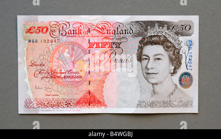 50 pound British currency bank notes £50 cash close up Queens face ...