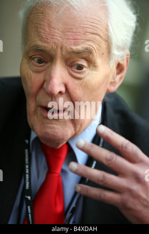 Tony Benn outside the Labour Party Conference 2008 Stock Photo