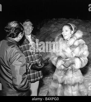 Films On Her Majesty s Sectret Service James Bond 007 George Lazenby and Diana Rigg have a laugh during the filming of the James Bond 007 film On Her Majesty s Sectret Service Stock Photo