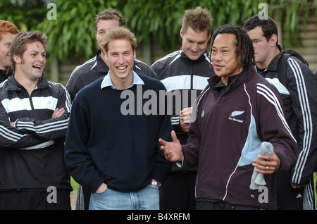 Prince William meets the All Blacks captain Tana Umaga and the team at their Auckland training centre New zealand July 2005 Stock Photo