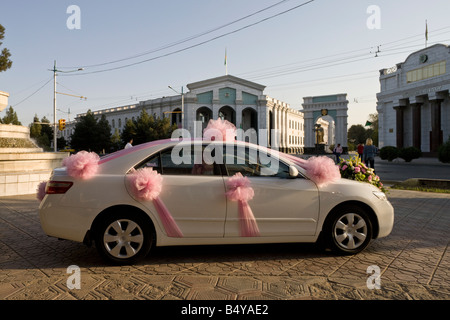 Toyota Camry decorated for wedding party, Ashgabat, Turkmenistan Stock Photo