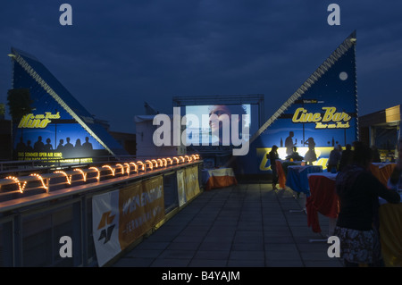 Wien Hauptbibliothek Urban Loritz Platz Kino am Dach Stock Photo