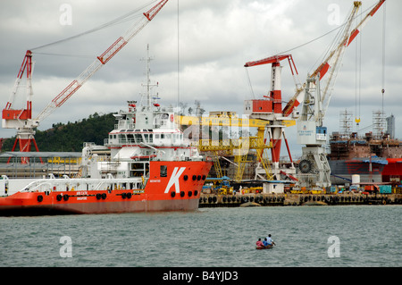 shipyards batam riau indonesia Stock Photo - Alamy