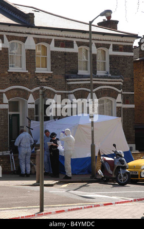 Murder scene photos where Pregnant woman Krystal Hart, 22, was shot dead in the hallway of her flat shortly after 11 a.m. in Belleville Road, Battersea, South London on Friday.;7th April 2007 ; Stock Photo