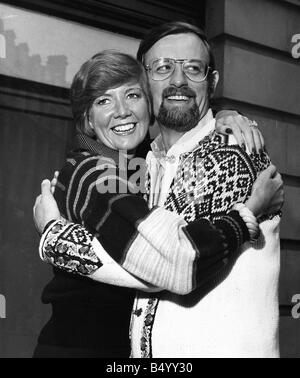 Cilla Black singer entertainer with Roger Whittaker 1973 Stock Photo