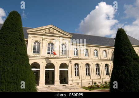 Hotel de Ville (Town Hall), Loudun, Vienne, France. Stock Photo