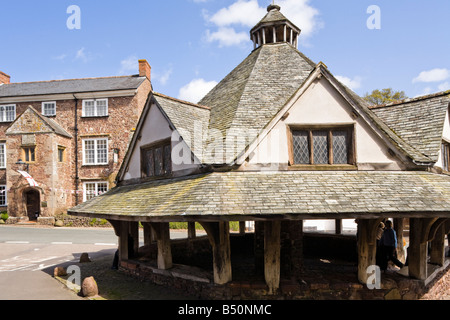 The Yarn Market in front of the Luttrell Arms Hotel in the Exmoor town of Dunster, Somerset Stock Photo