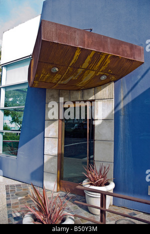 Restaurant Michelson Drive Irvine CA shopping center Park Place Michelson Dr & Jamboree Rd Modern architectural design Stock Photo