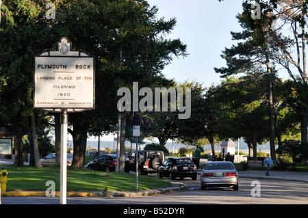 Sign Plymouth rock landing place of the Pilgrims 1620 located on  historic Plymouth Harbor, MA USA Stock Photo