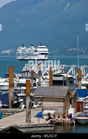 arrival of BC Ferries ferry from Gibsons to Horseshoe Bay, British Columbia, Canada Stock Photo