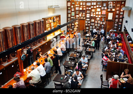 March 2008 - People sitting at Antares restaurant in the trendy area of Palermo Viejo known as Soho Buenos Aires Argentina Stock Photo