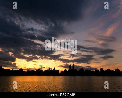 Sunset in Central Park at the reservoir Stock Photo