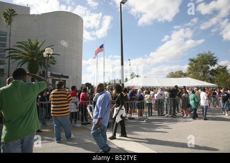 Crowd gathered at the Amway Arena for the Obama Early Vote for Change Rally in Orlando FL Stock Photo