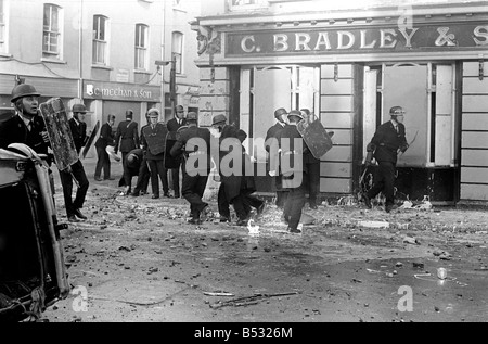 Northern Ireland July 1969. Police Try To Contain Rioting On The Stock 