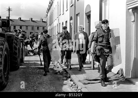 Northern Ireland Aug. 1971. British soldiers seen here on patrol in the ...