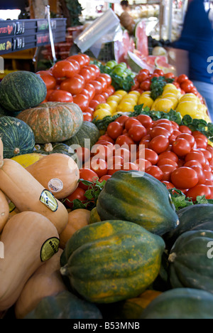 Farmers Market historic Los Angeles CA landmark, tourist destination ...