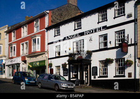 Helston Coinagehall Street Angel Inn typical houses Cornwall Great Britain United Kingdom Stock Photo