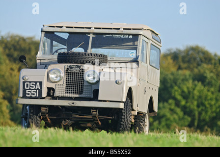 Very original historic 1950s Land Rover Series 1 88in Station Wagon. Exhibited at the Dunsfold Collection Open Day 2006. Stock Photo