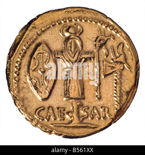 Gold Roman Aureus Coin (replica). Julius Caesar, minted 48-47BC. Reverse: Trophy of Gallic arms Stock Photo