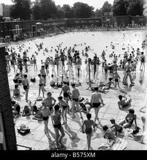 brockwell lido opening