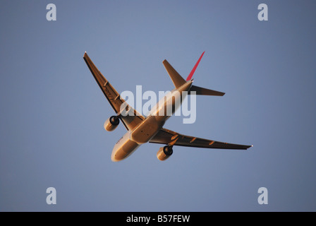 JAL Japan Airlines Boeing 777 aircraft taking off, Heathrow Airport, Greater London, England, United Kingdom Stock Photo