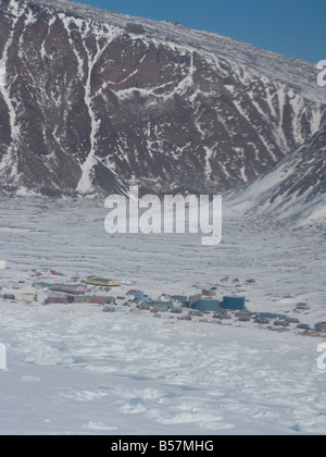 Aerial view of the Community of Grise Fiord in Ellesmere Island in Jones Sound Ellesmere Island Nunavut Canada Arctic THe tiny h Stock Photo