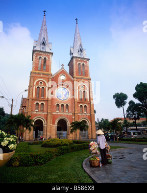 Notre Dame Cathedral, Ho Chi Minh City (formerly Saigon), Vietnam, Indochina, South East Asia, Asia Stock Photo