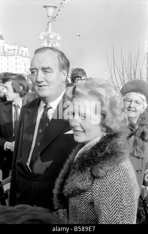 William Whitelaw and Margaret Thatcher meet young conservatives. February 1975 75-00767-005 Stock Photo