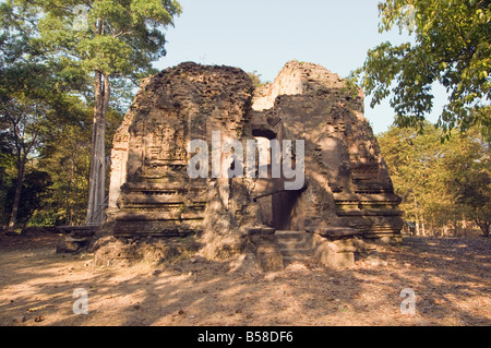 Temples in the ancient pre Angkor capital of Chenla, Cambodia, Indochina, Southeast Asia Stock Photo