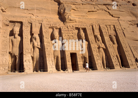Temple of Hathor in honour of Nefertari, moved when the Aswan High Dam was built, Abu Simbel, Nubia, Egypt Stock Photo