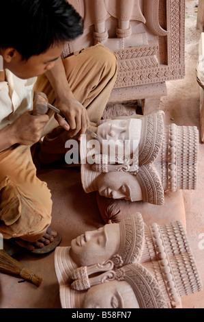 Sandstone and wood carving, Carving Association and Orphan Career Center, Siem Reap, Cambodia, Indochina, Southeast Asia Stock Photo