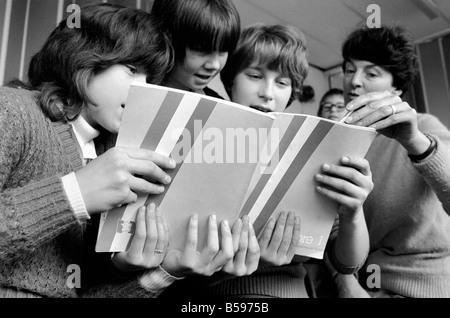 Education: Lack of text books in the early 1980's led to school children having to share books. Books were repaired many times and were only replaced when they could not be read. March 1981 PM 81-01143 Stock Photo