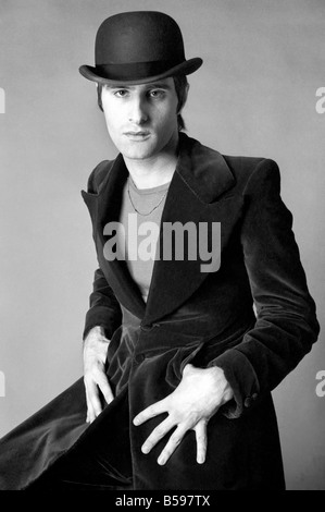 Steve Harley lead singer with the band Cockney Rebel March 1975 75-01206 Stock Photo