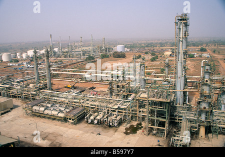 High level view of pipes storage tanks and facilities in NNPC Nigerian National Petroleum Corporation oil refinery in Kaduna Nig Stock Photo