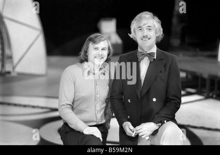 Filming of the television music chart show Top of the Pops at the BBC Studios. ;Producer Robin Nash, with director, Bruce Milliard. ;April 1975 ;75-2128-003 Stock Photo