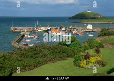 Harbour and lighthouse at Ballycotton, Co. Cork, Munster, Republic of Ireland, Europe Stock Photo