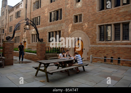 Students studying in courtyard Saybrook College Yale University Stock Photo
