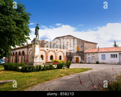 Town square in the small commune of Miramont de Quercy, Tarn et Garonne, France Europe Stock Photo