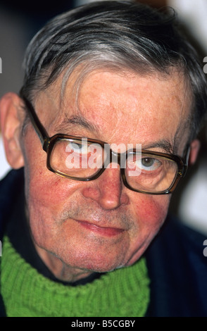Face of 70-something man wearing spectacles, UK. Stock Photo