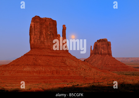 Monument Valley at Sunset Stock Photo - Alamy